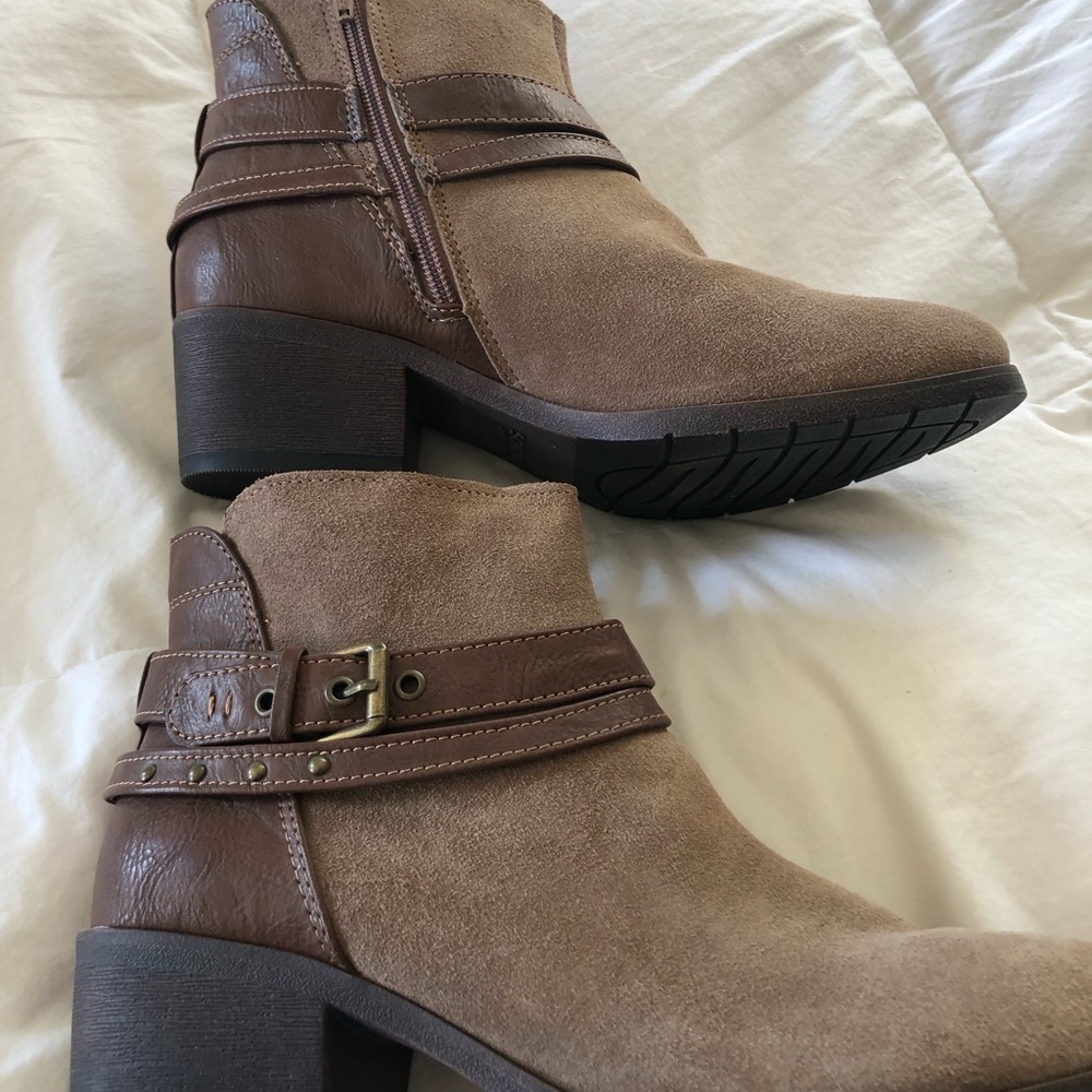 Woman’s Sonoma Boots 9